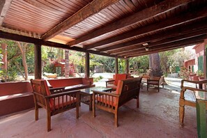 Terrace/patio - "La Casa Del Molino De Viento" with Mountain Views, Private Heated Pool & Wi-Fi (Agaete)