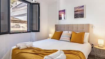 2 makuuhuonetta, silitysrauta/-lauta, ilmainen Wi-Fi, vuodevaatteet