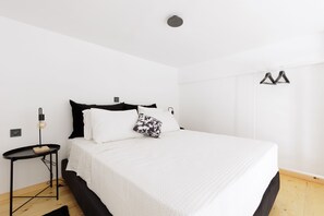 Free WiFi, bed sheets - Markora Lofts (Corfu)