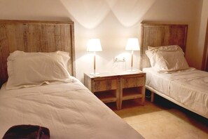 3 habitaciones, cuna de viaje, wifi gratis y ropa de cama 