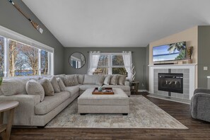 TV connectée, cheminée, jeux vidéo