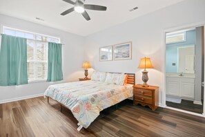 3 bedrooms, internet, bed sheets