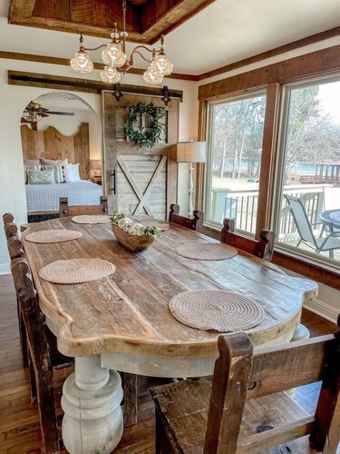 Woodland Cottage *Newly Remodeled*