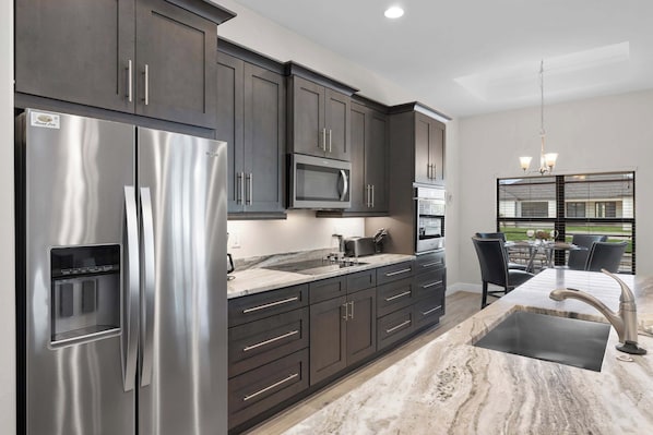 House (3 Bedrooms) | Property amenity