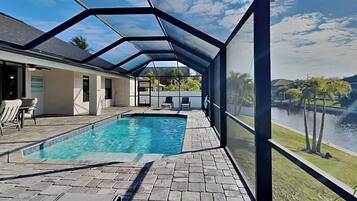 House (3 Bedrooms) | Property amenity