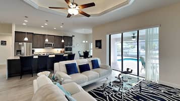 House (3 Bedrooms) | Property amenity