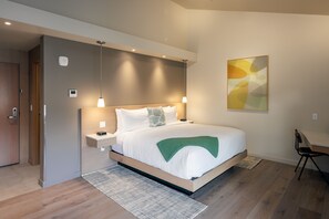 1 bedroom, in-room safe, desk, free WiFi