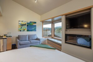 1 bedroom, in-room safe, desk, free WiFi - Matia - Luxurious Night’s Sleep (Eastsound)