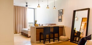 Laptop workspace, blackout curtains, iron/ironing board, free WiFi