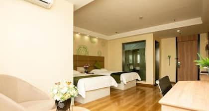 Greentree Inn Jiangsu Xuzhou Feng County Liubang Plaza Express Hotel