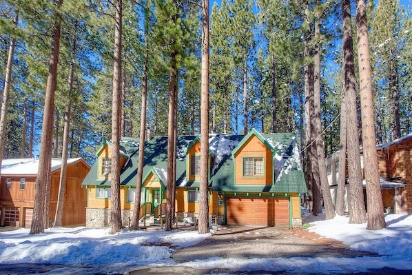 House, 3 Bedrooms | Exterior