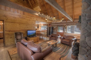 House, 3 Bedrooms | Living area