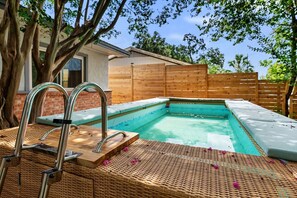 Pool - E. Austin Family Hangout! Pool & BBQ -Fully fenced (Austin)