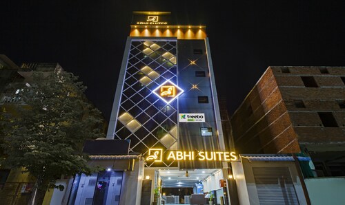 Treebo Abhi Suites, 400 M From Guntur Junction