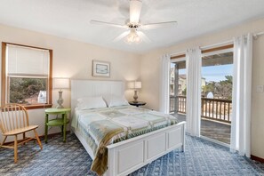 5 habitaciones, tabla de planchar con plancha, wifi y ropa de cama 