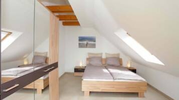 4 Schlafzimmer, Bügeleisen/Bügelbrett, Reisekinderbett, kostenloses WLAN