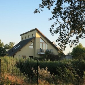 Exterior - Large house with 3 apartments, sea view and garden (Börgerende-Rethwisch)