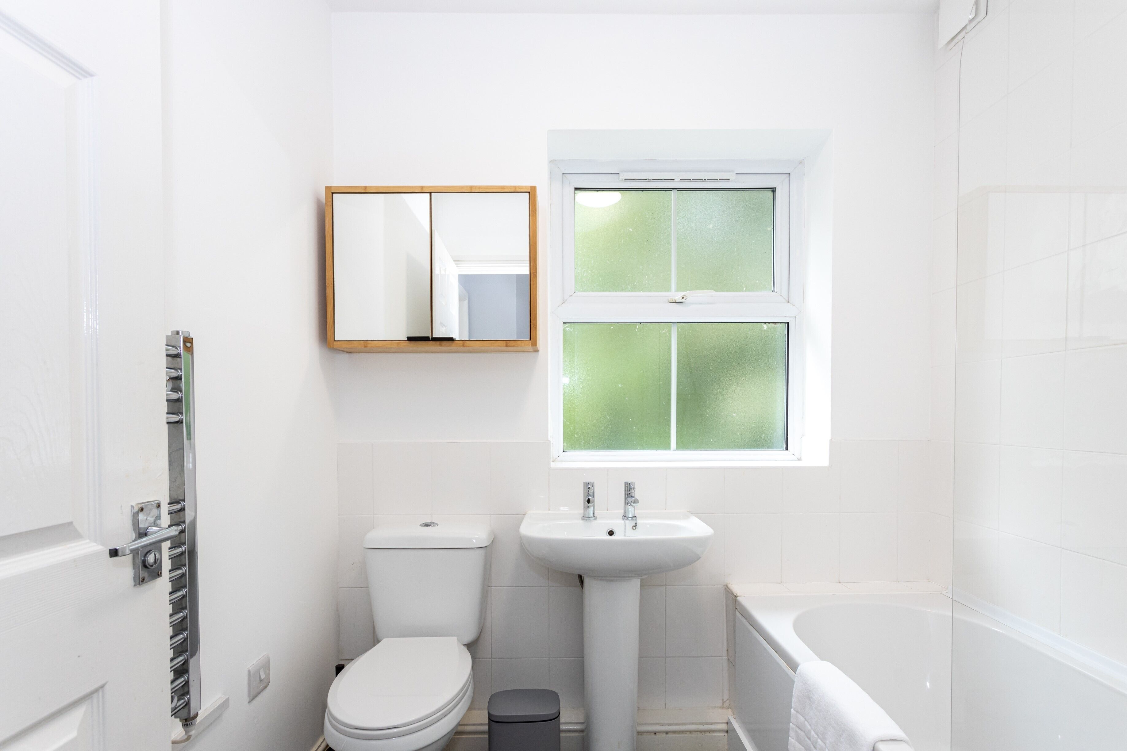 Leilighet – comfort | Bad | Hårføner og håndklær