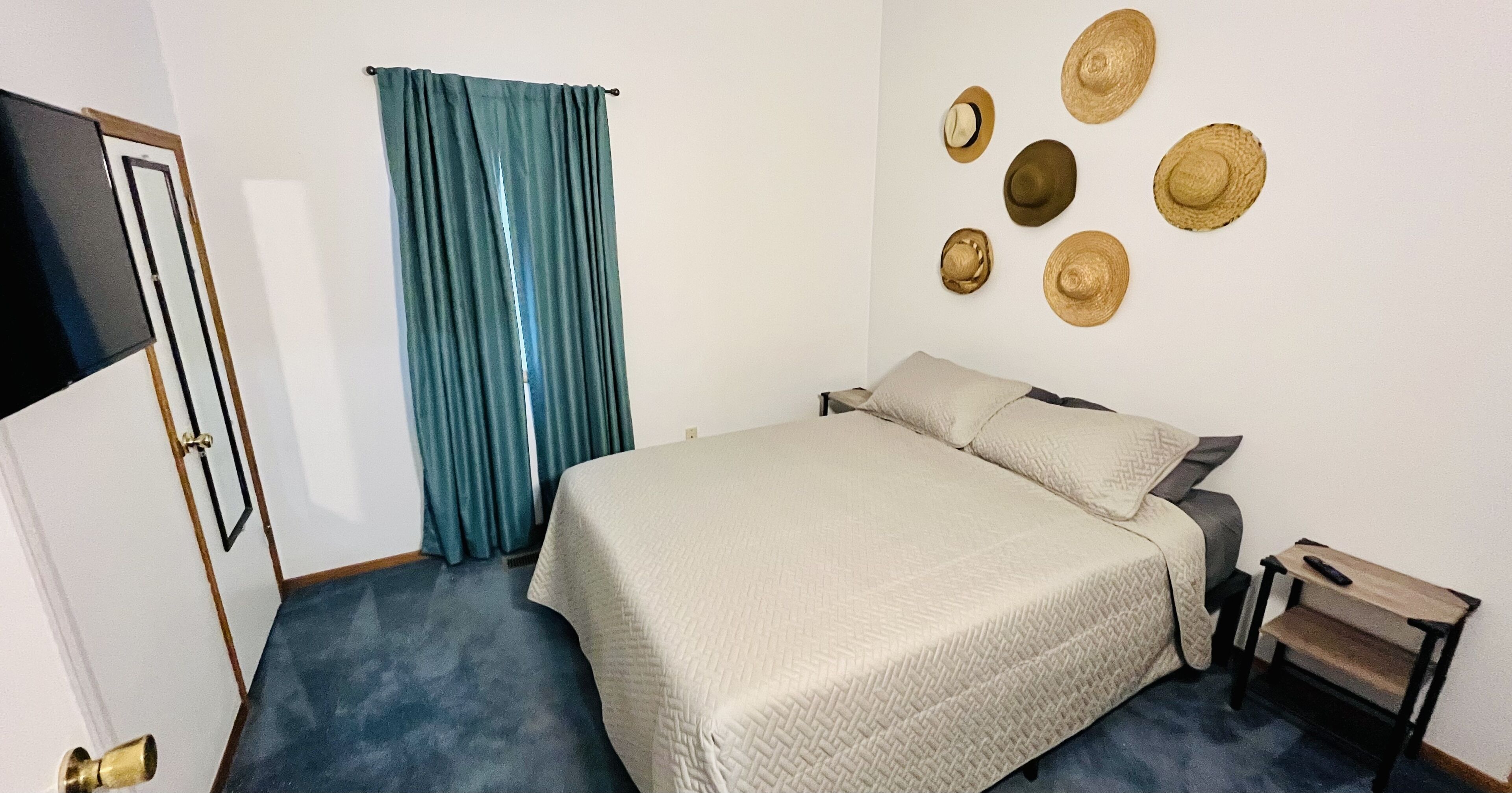 3 室のベッドルーム、WiFi、ベッドシーツ