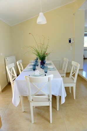 Dining - Altrosa Villa with Private Pool (Trifylia)
