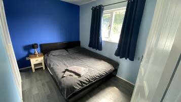 3 Schlafzimmer, Bügeleisen/Bügelbrett, Reisekinderbett, kostenloses WLAN