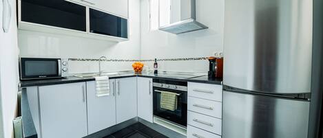 Microonde, forno, piano cottura