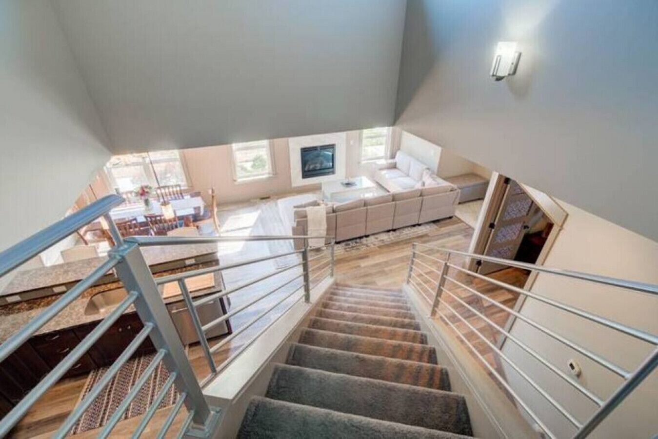 Télévision, cheminée