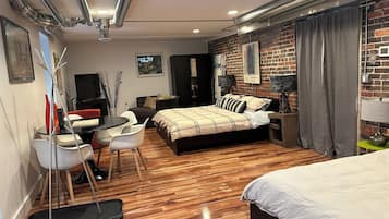 1 bedroom, soundproofing, iron/ironing board, free WiFi