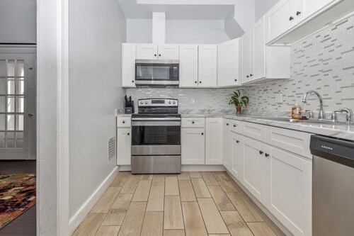 1879 Updated Home on Frederick Street