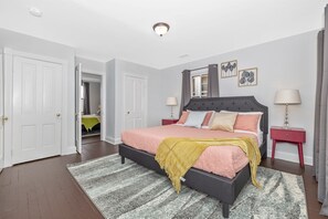 4 chambres, fer et planche à repasser, accès au Wi-Fi (inclus)