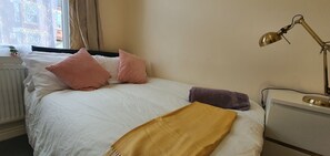 Exclusive Room | 1 bedroom, free WiFi - Coventry City House (Coventry)
