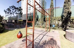 Outdoor dining - Blue Beach - Beautiful 2 BDR in Polanco (Mexico City)