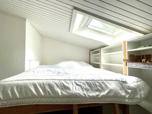 1 bedroom, iron/ironing board