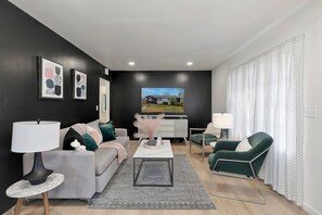 Smart-TV, Kamin