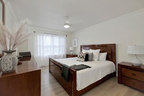 3 Schlafzimmer, Bügeleisen/Bügelbrett, kostenloses WLAN, Bettwäsche