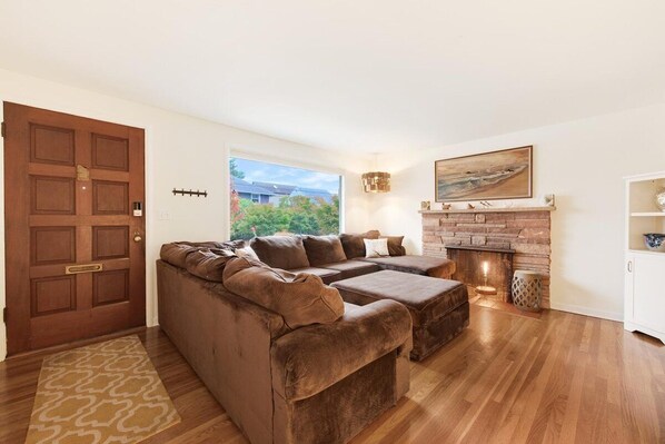 Smart-TV, Bücher, Computerbildschirme