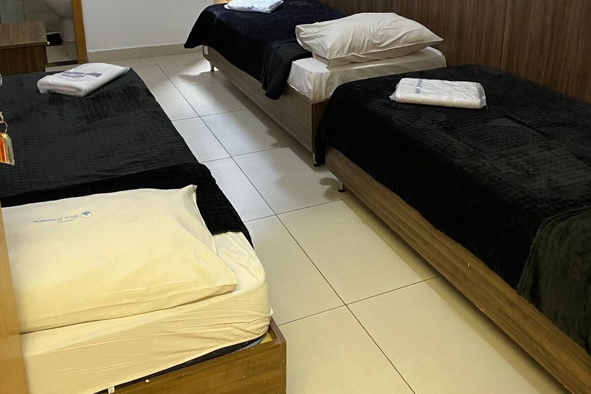 Economy-Doppel- oder -Zweibettzimmer