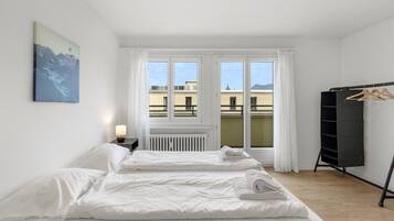 2 室のベッドルーム、アイロン / アイロン台、WiFi、ベッドシーツ