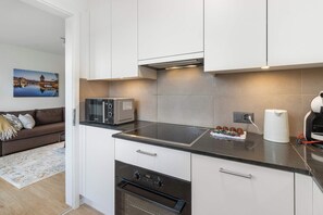 Fridge, microwave, oven, dishwasher