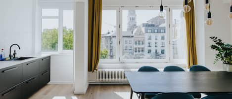 Apartment, Multiple Beds | Dining