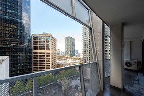 Basic Apartment, 2 Queen Beds | Property grounds - Great Location 2-bed Apt - Southern Cross Station (Melbourne)