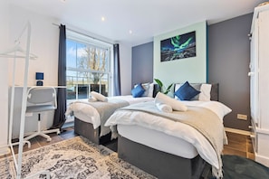 Maison | 4 chambres, fer et planche à repasser, Wi-Fi gratuit, draps fournis