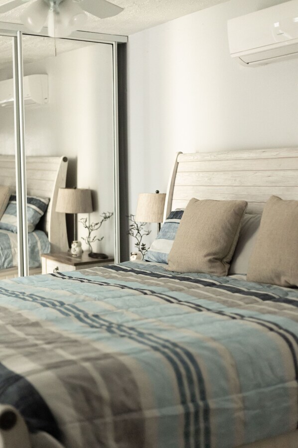 3 chambres, fer et planche à repasser, Wi-Fi gratuit, draps fournis