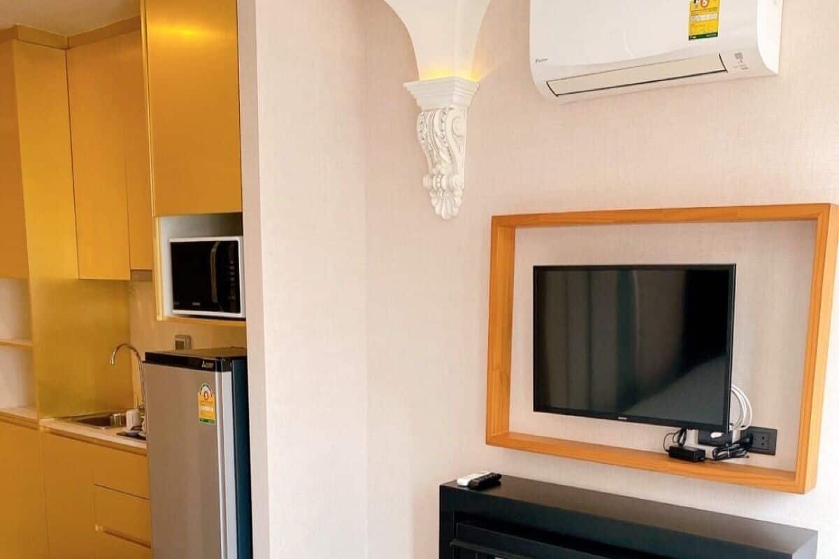 Standard Apartment
