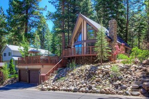 House, 3 Bedrooms | Exterior