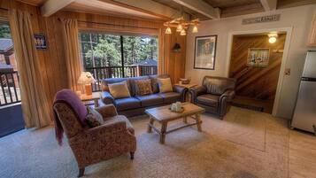 Nhà, 3 phòng ngủ | Khu phòng khách