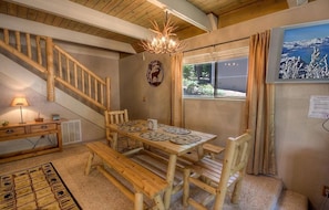 House, 3 Bedrooms | Dining