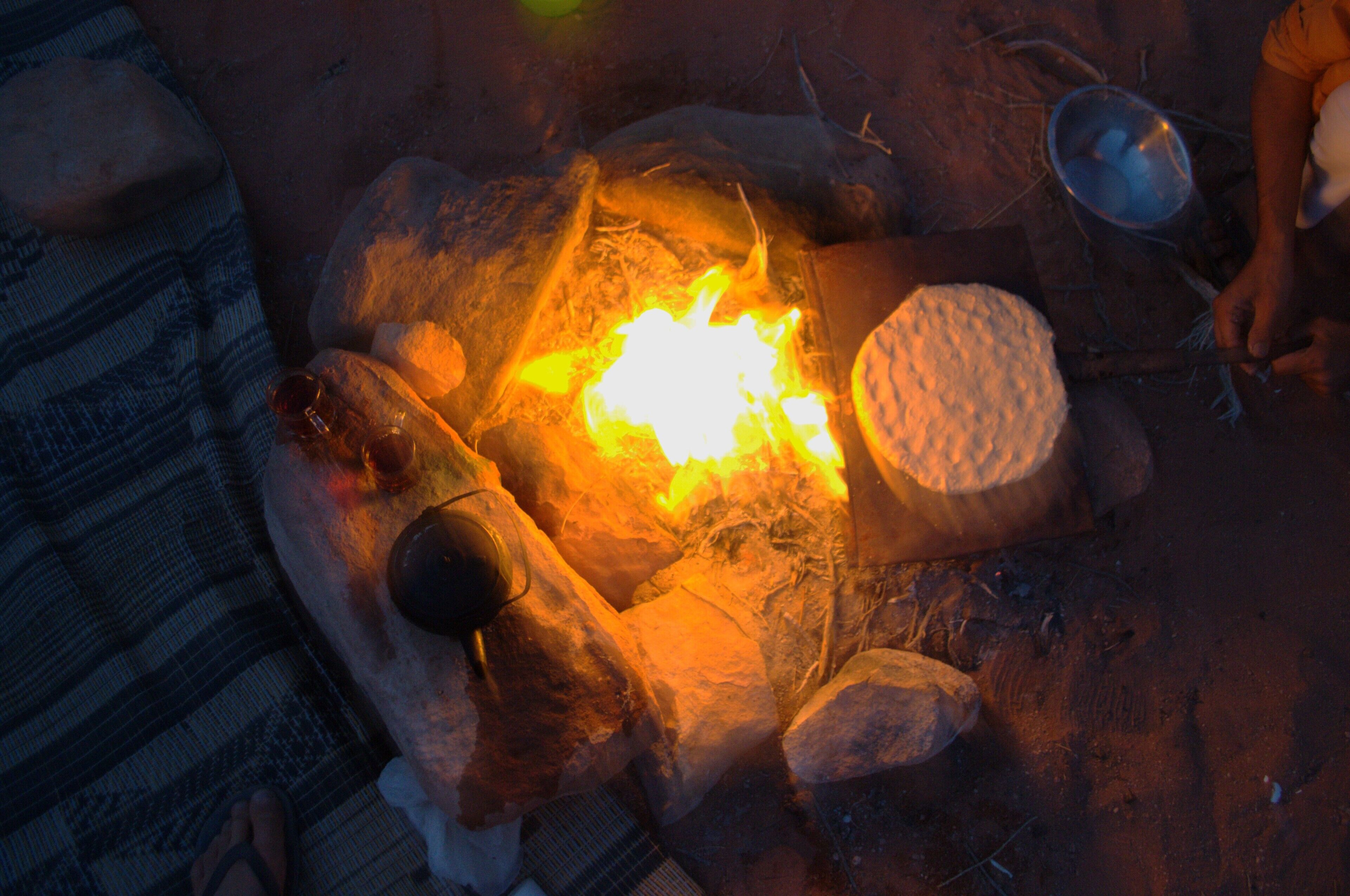 Tempat makan outdoor