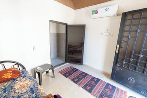 Egyptian cotton sheets, premium bedding, down comforters