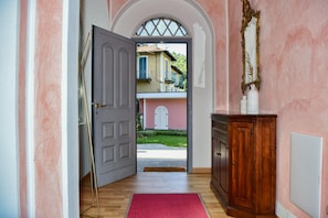 4 quartos